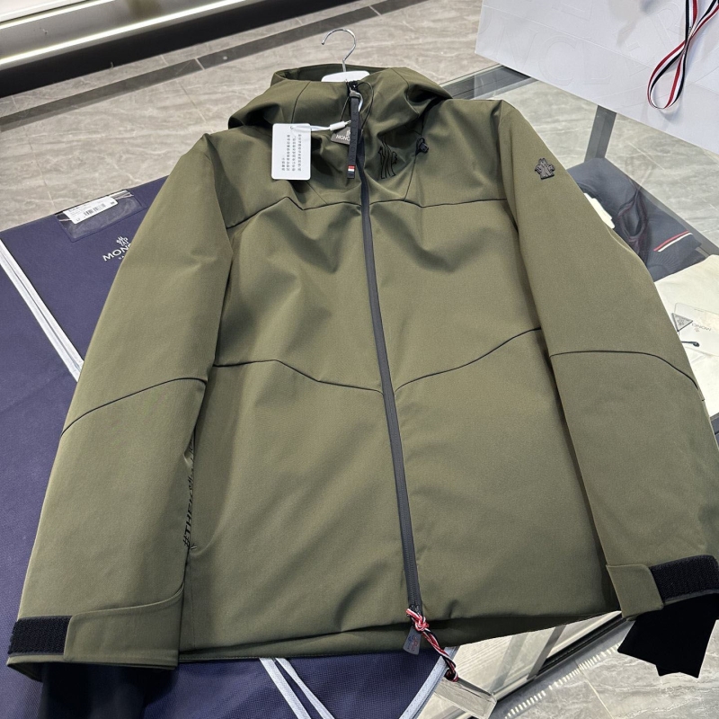 Ba*len*cia*ga down coat
